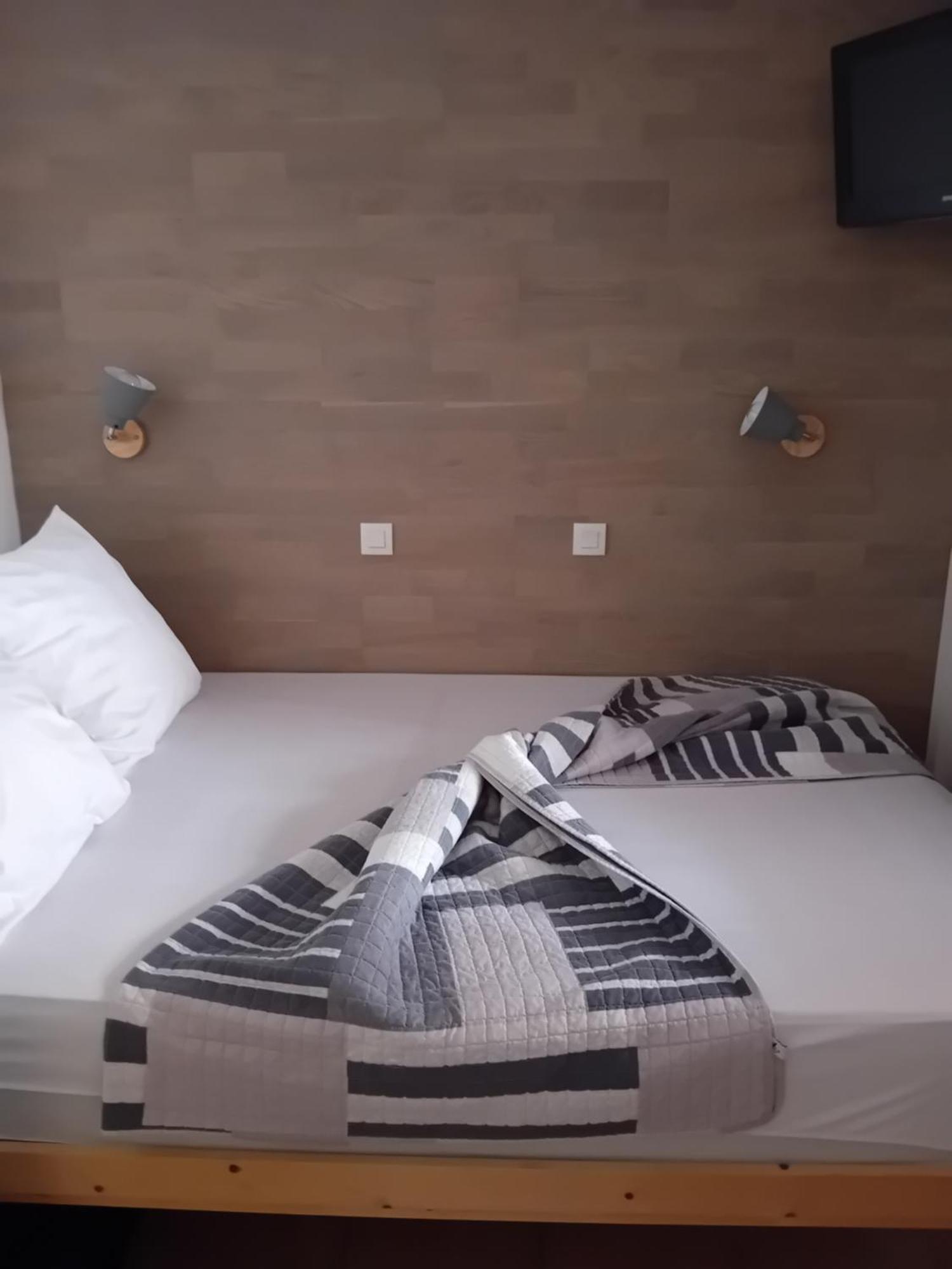Appartement T2 Avec Piscine A 100 M De La Plage Six-Fours-les-Plages Zewnętrze zdjęcie